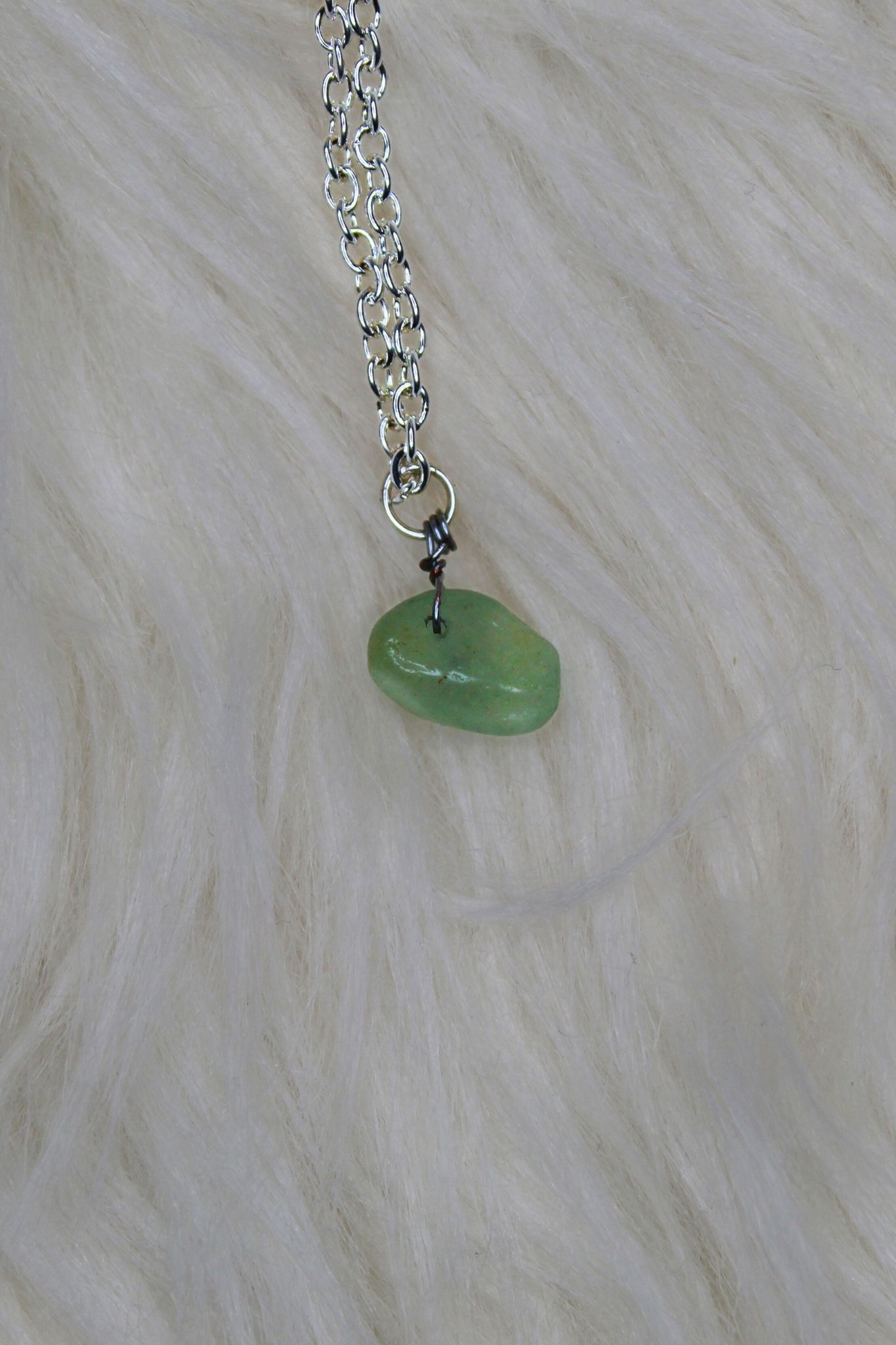 Green Wire-Wrapped Pendant Necklace - Image 3