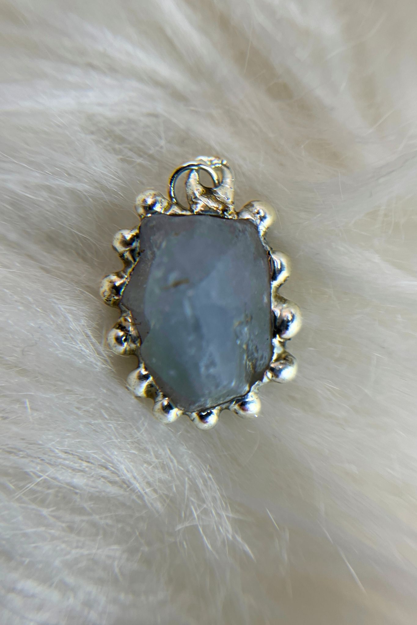 Soft Soldered Light Green Stone Pendant Necklace | Silver & Green - Image 2